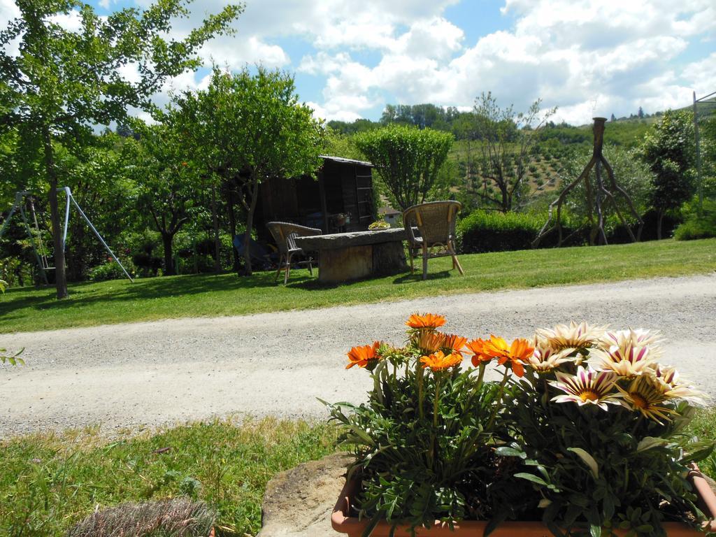 Agriturismo Affittacamere Barbarossa Dogliani Eksteriør billede
