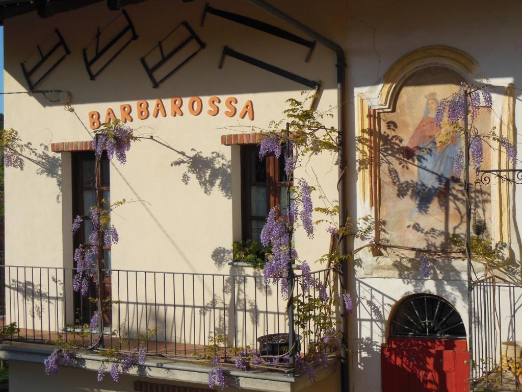 Agriturismo Affittacamere Barbarossa Dogliani Eksteriør billede
